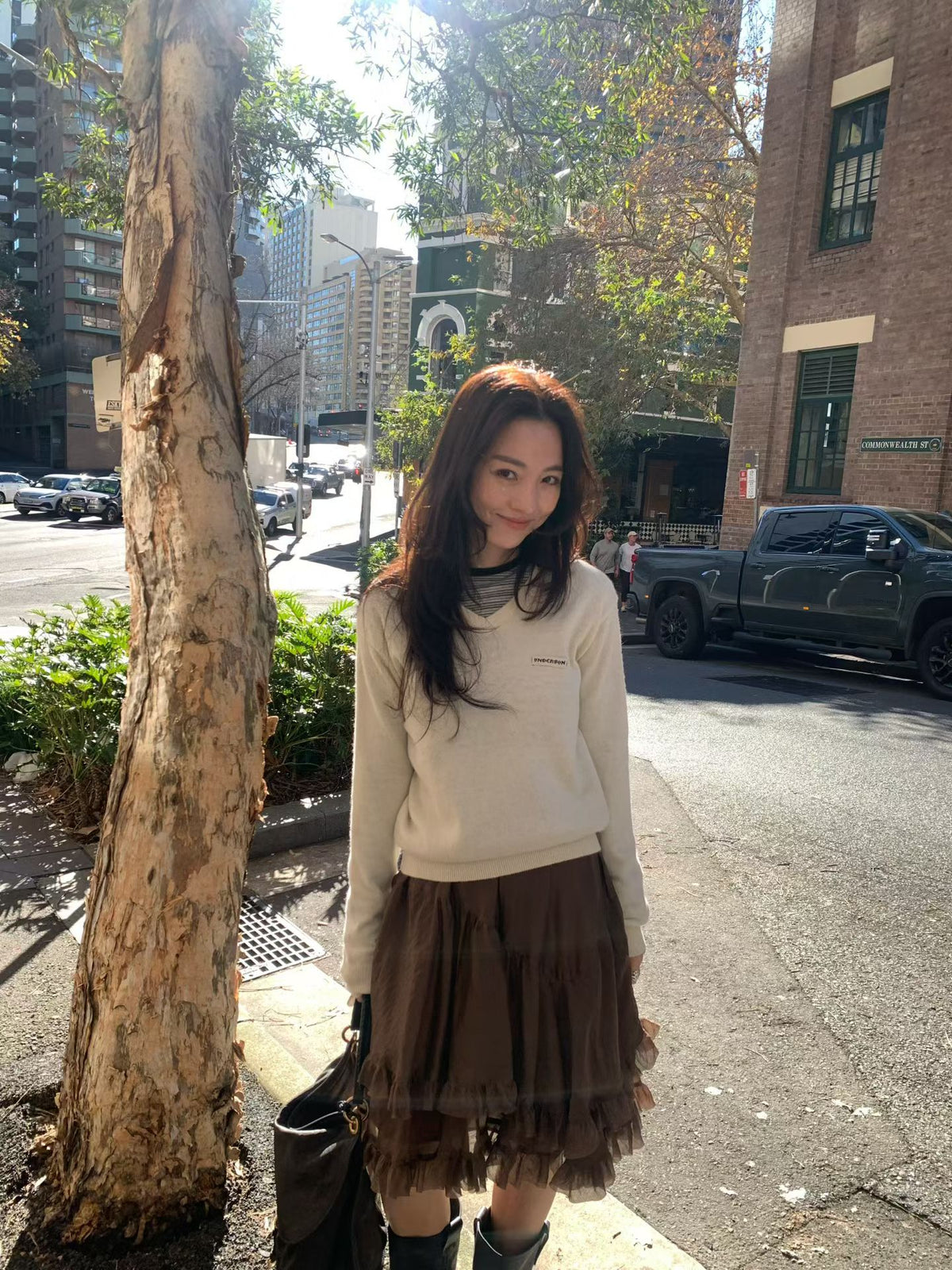Angel Korea V領字母針織衫J05