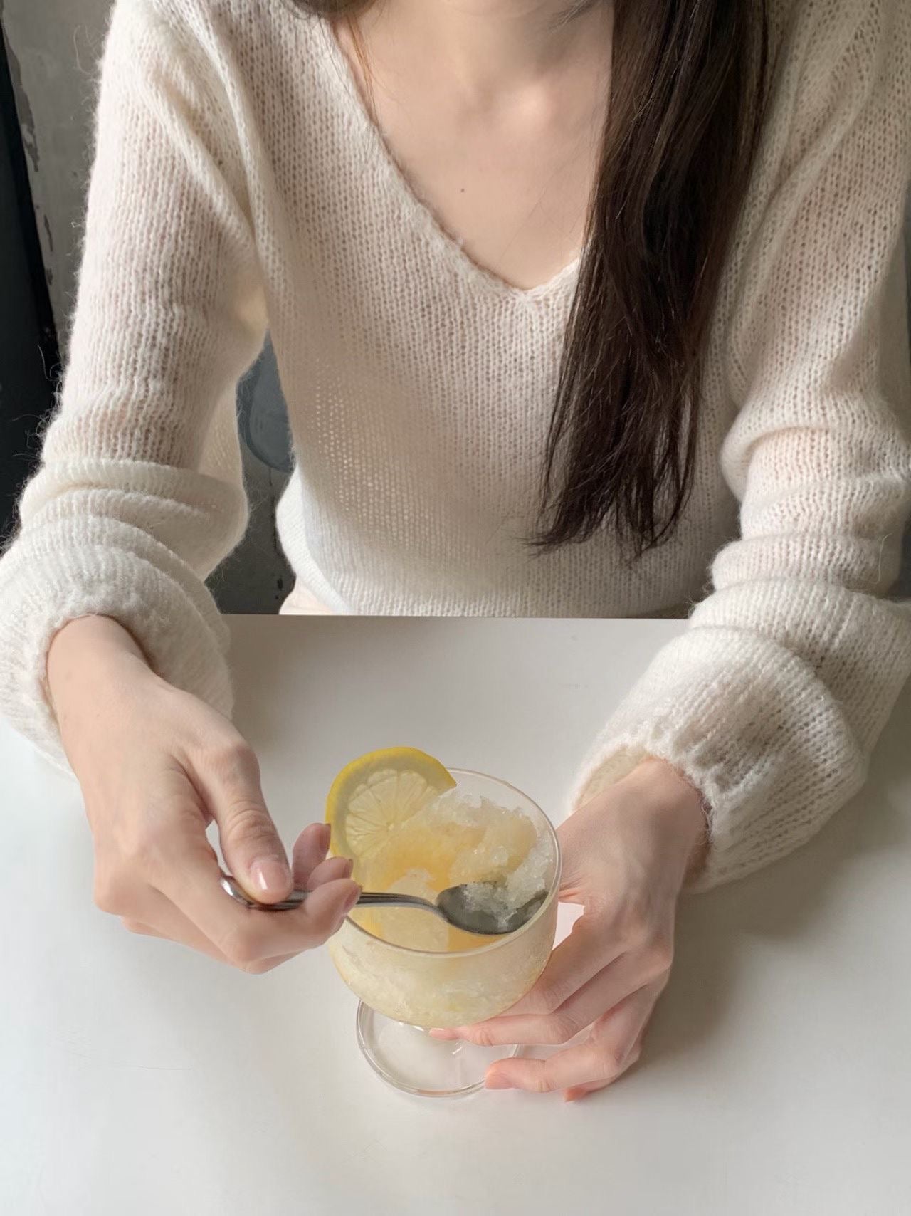 Angel Korea 秋V領透膚針織O61
