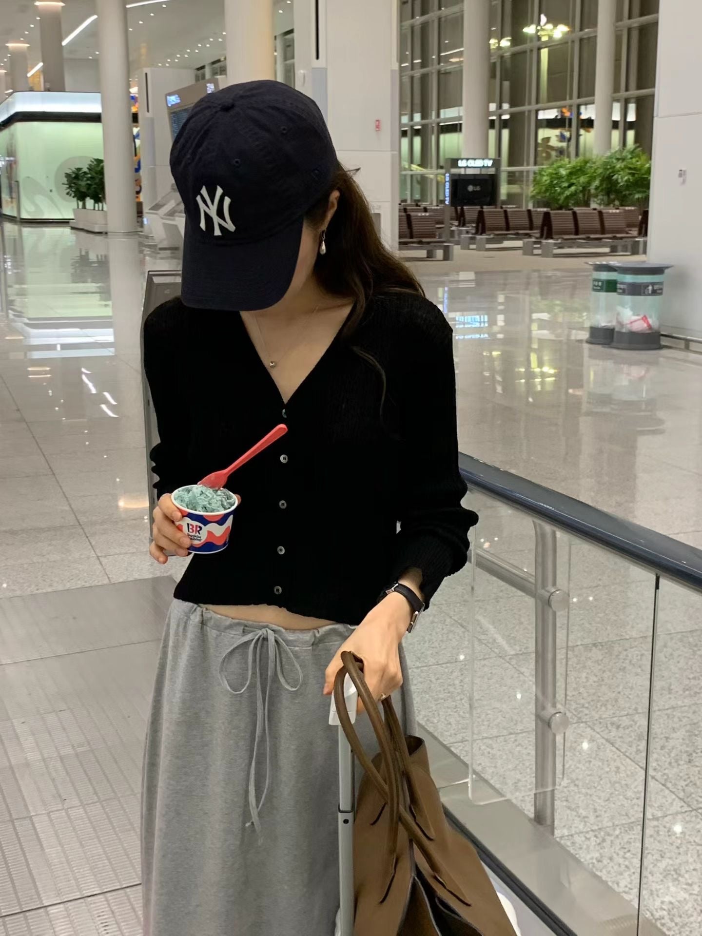Angel Korea 夏亞麻V領罩衫