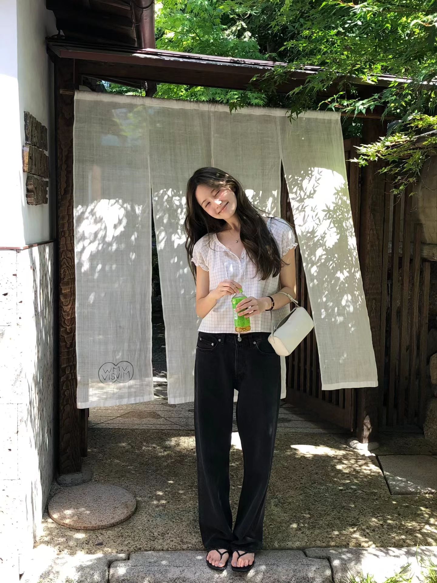 Angel Korea 夏日薄料黑牛仔褲