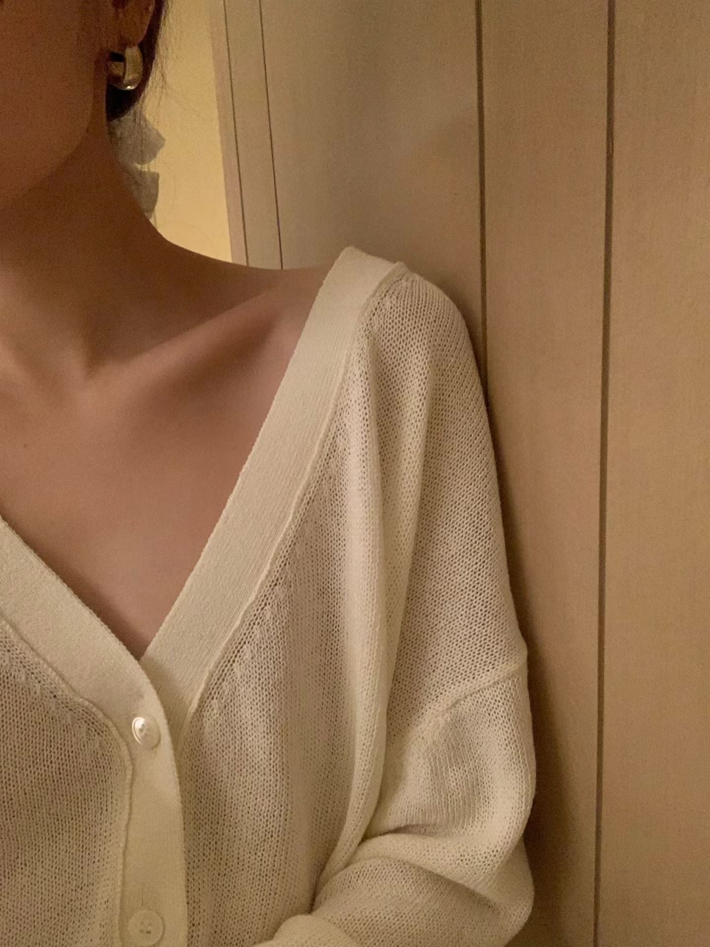 夏亞麻v領排釦外
