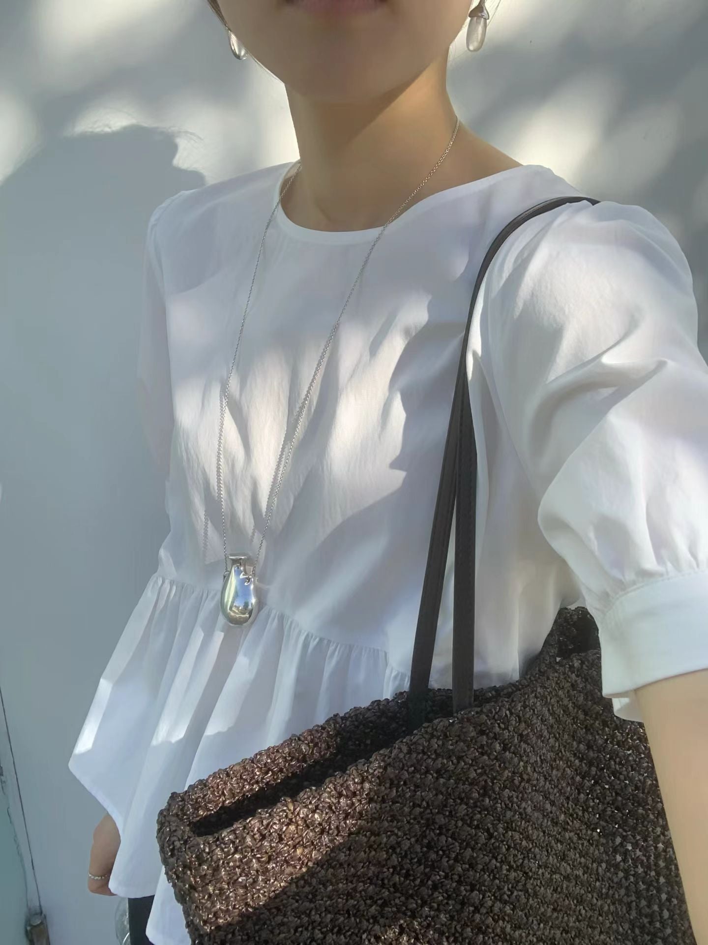 春澎袖排釦上衣