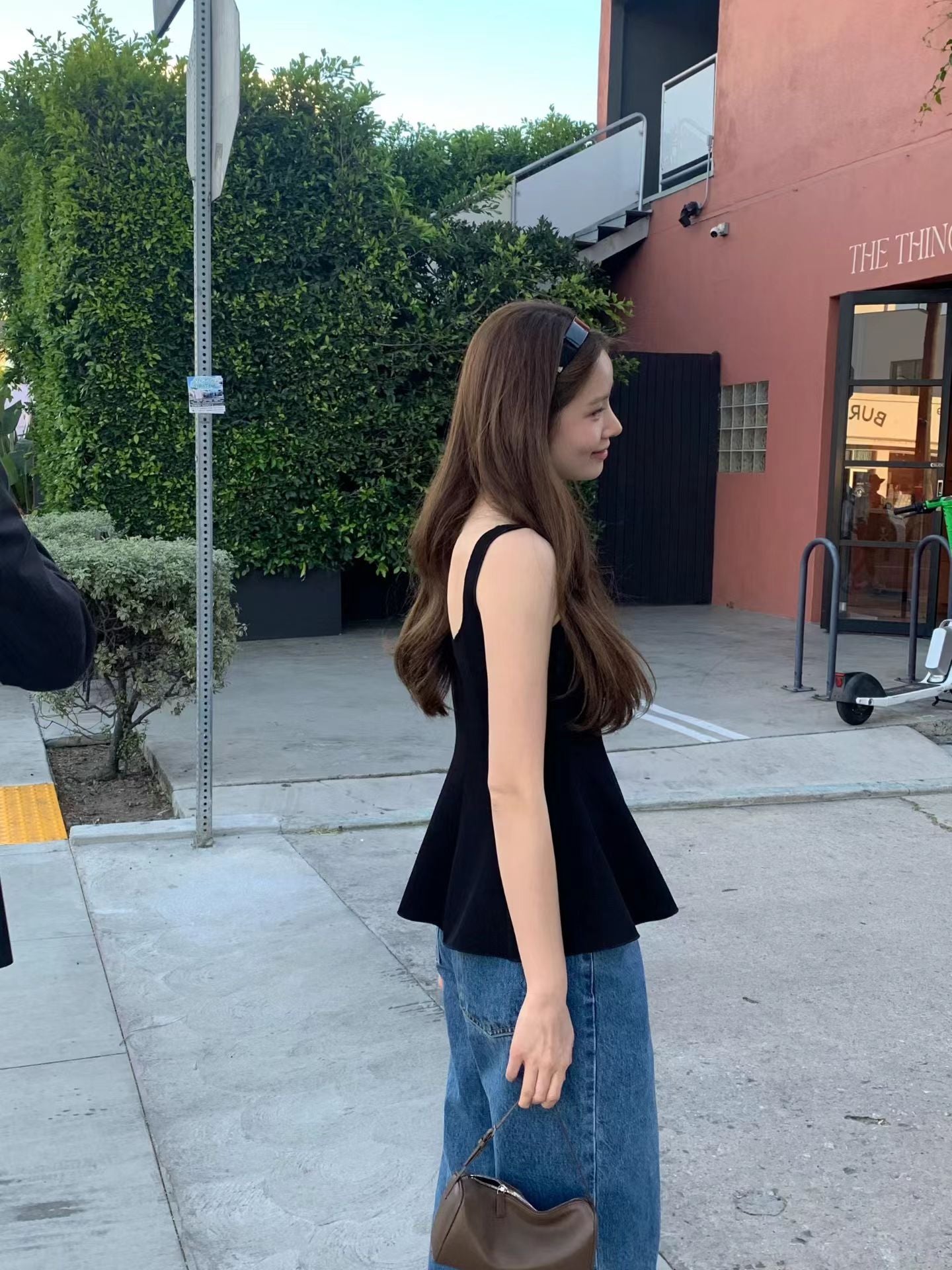 春腰身中長背心 白現貨