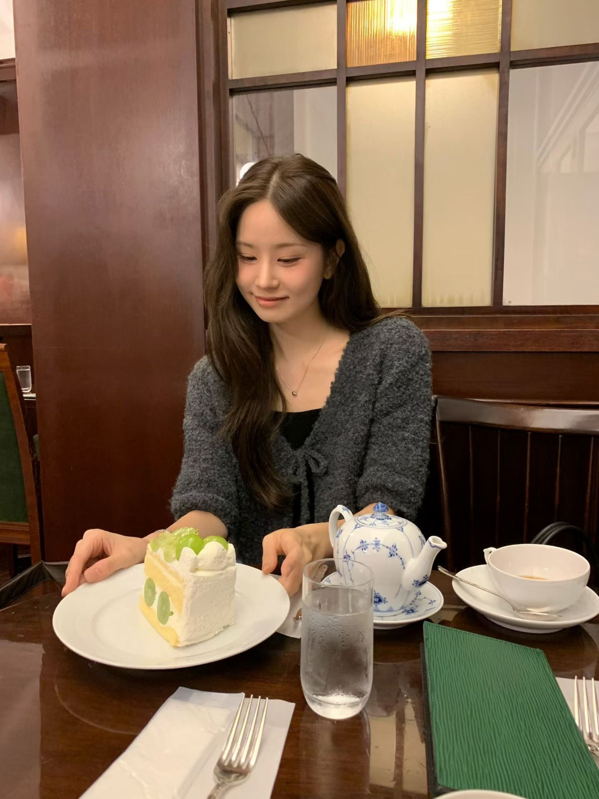 Angel Korea 秋極細短針織背心O70