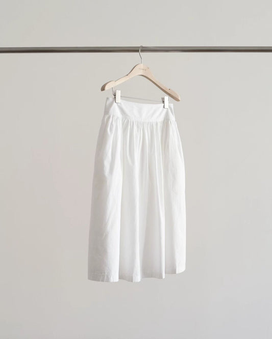 夏中長白裙