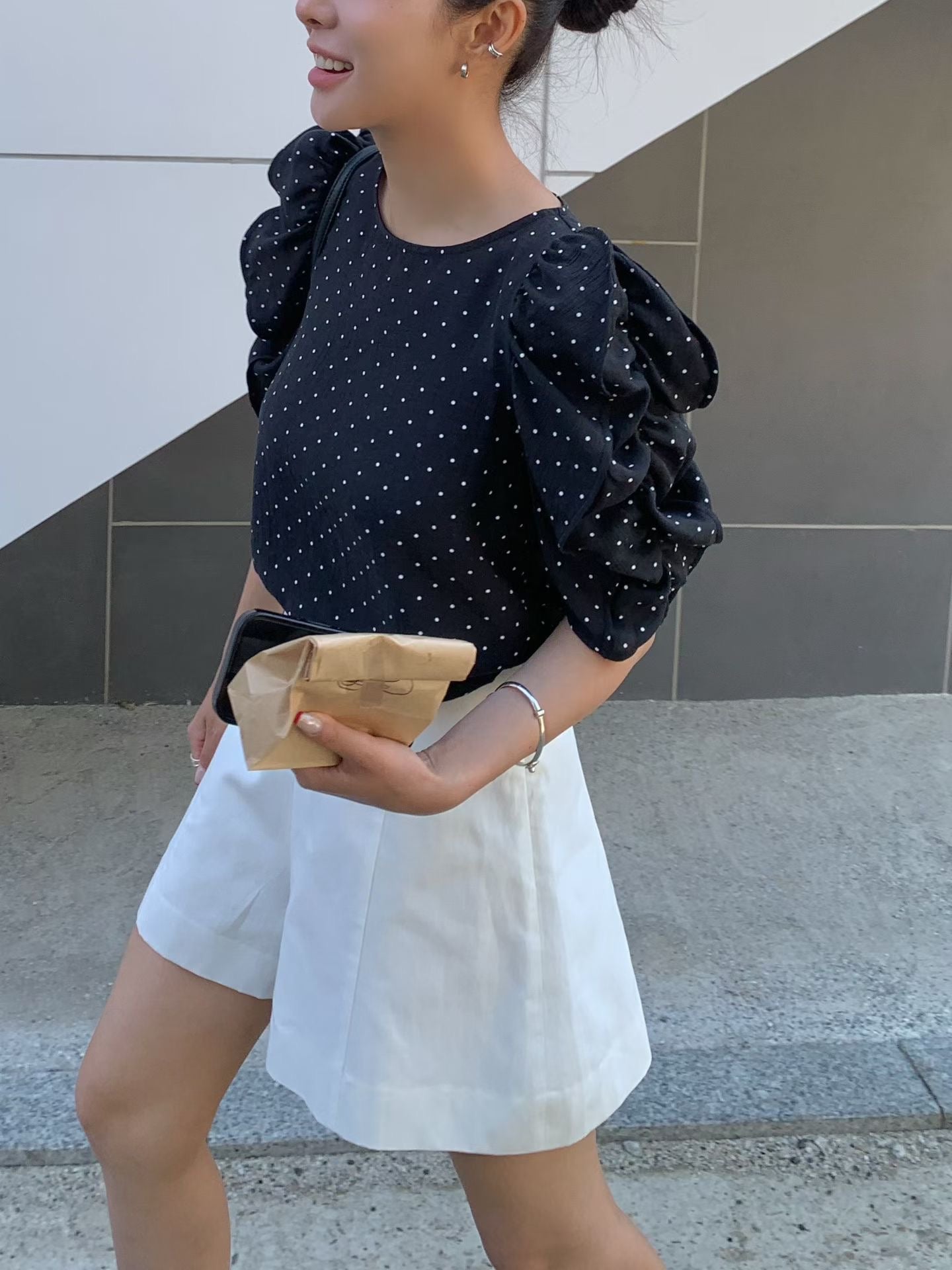 Angel Korea 點點澎袖上衣