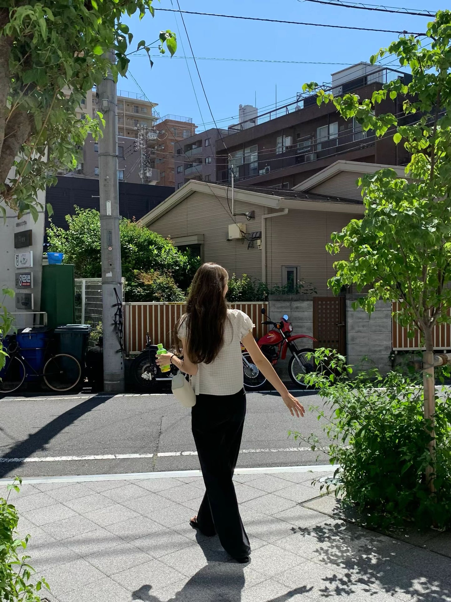Angel Korea 夏日薄料黑牛仔褲