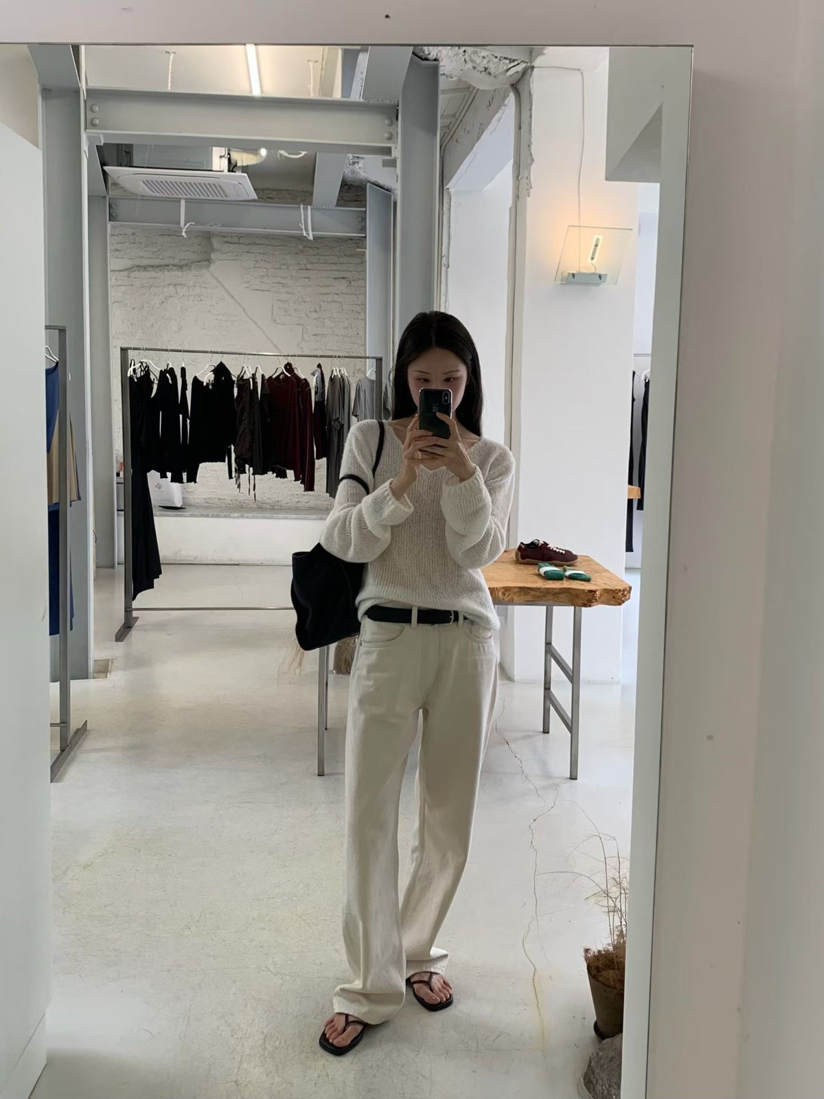 Angel Korea 秋V領透膚針織O61