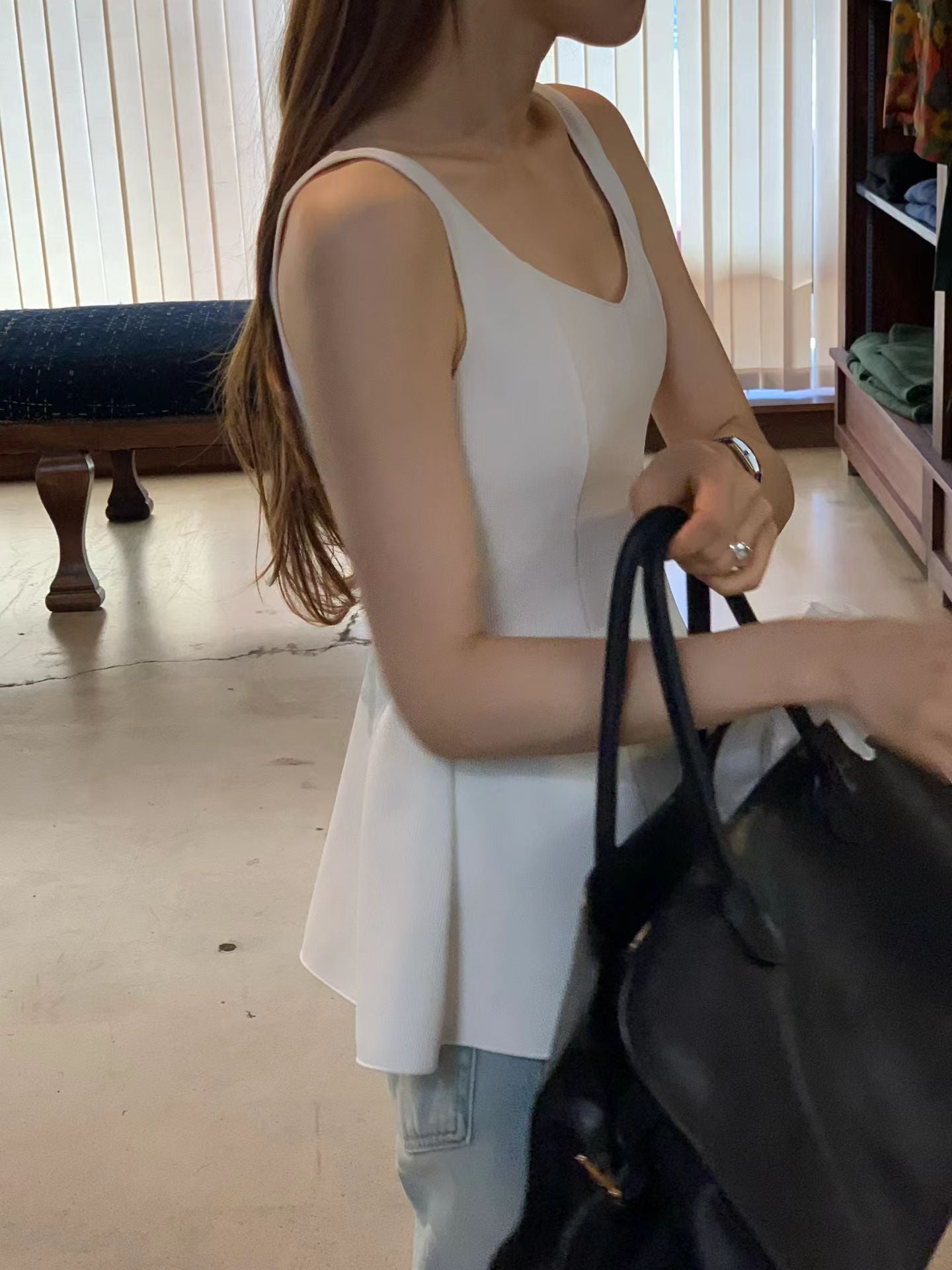 春腰身中長背心 白現貨