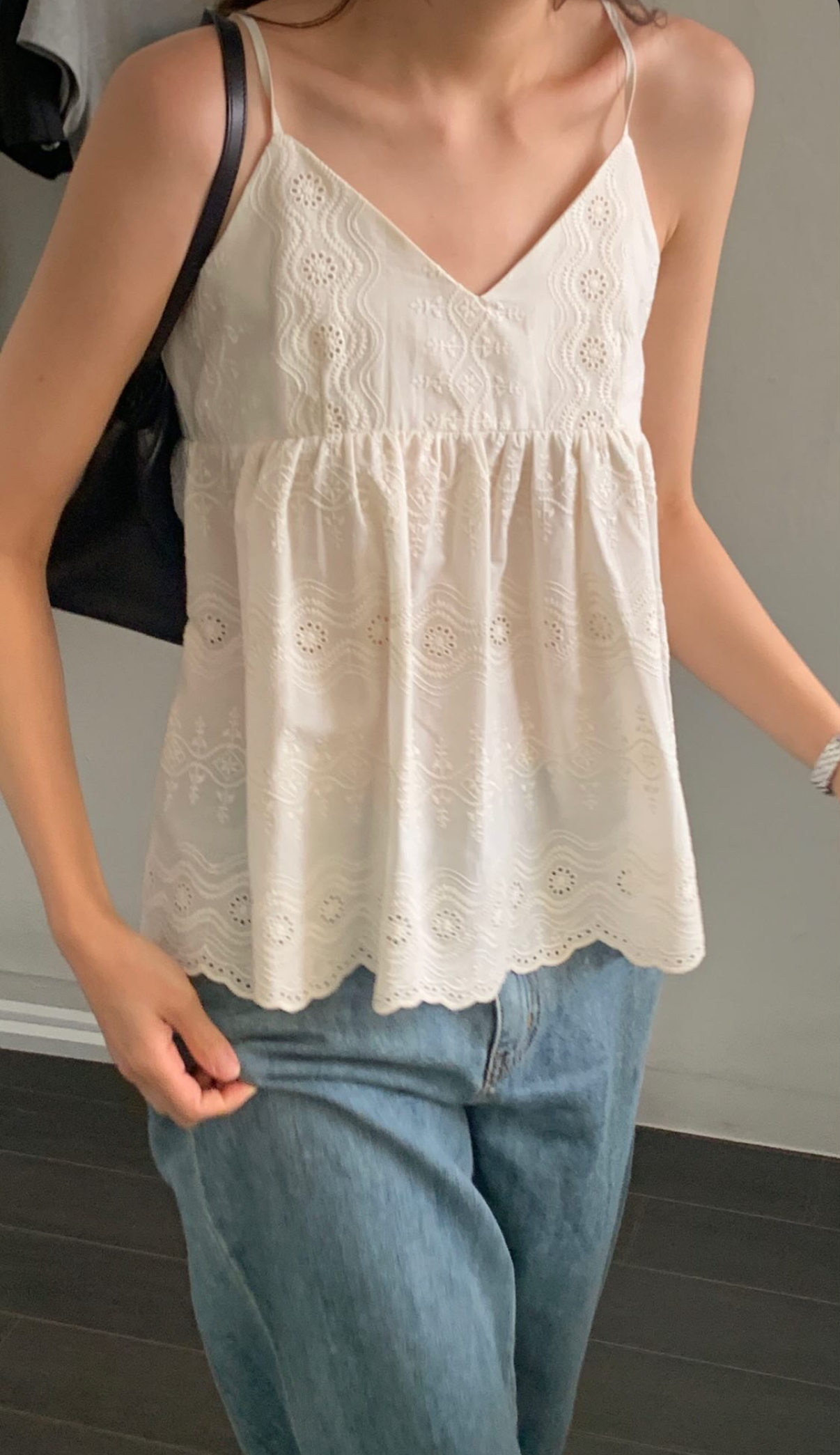 Angel Korea 夏雕花美背細肩帶
