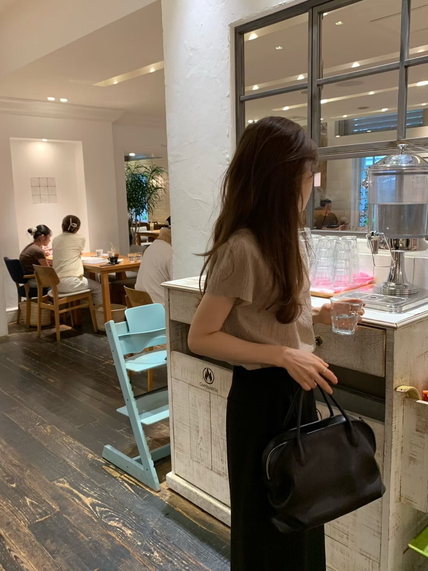 Angel Korea 柔霧中領短袖上衣O73