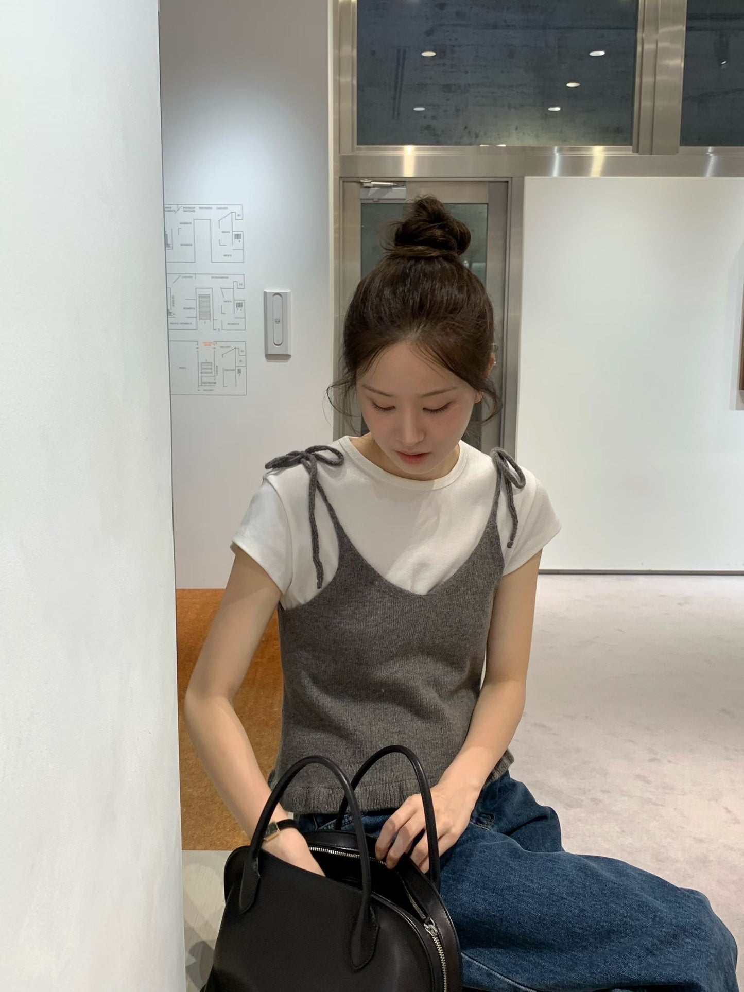Angel Korea 秋法式綁結背心O68