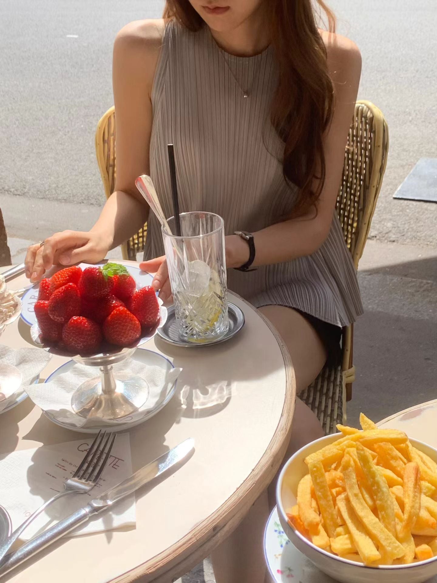 Angel Korea 夏三宅細褶背心