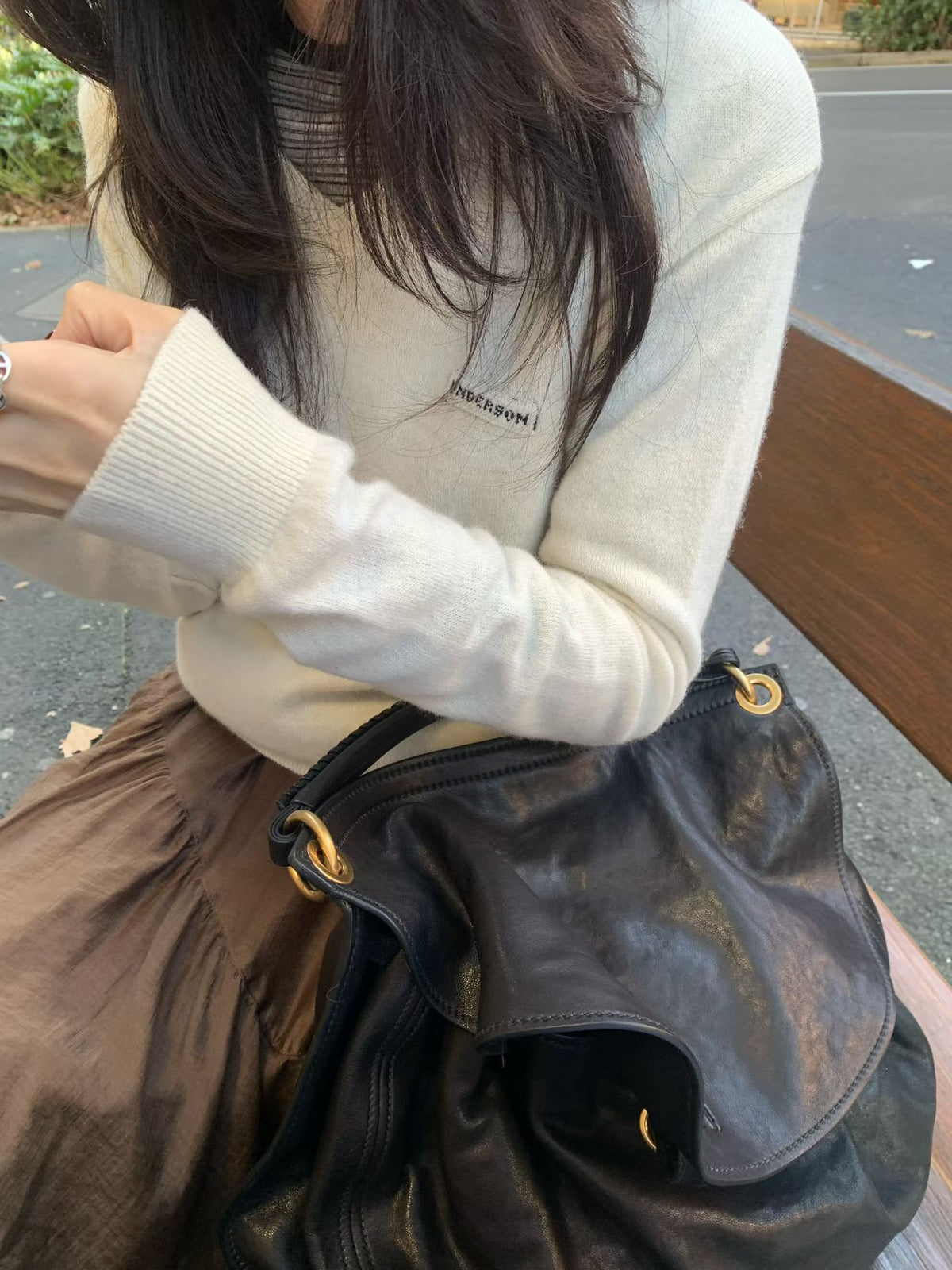 Angel Korea V領字母針織衫J05