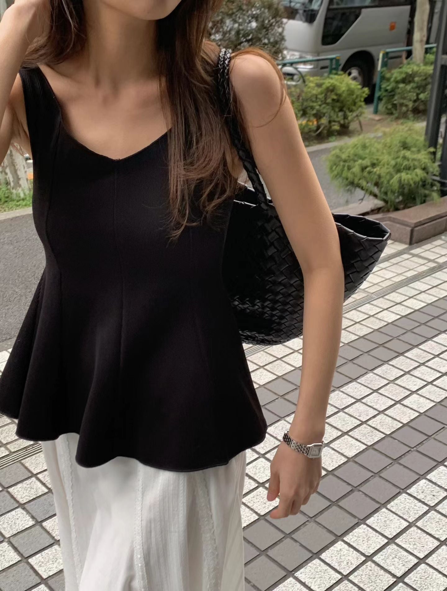 春腰身中長背心 白現貨