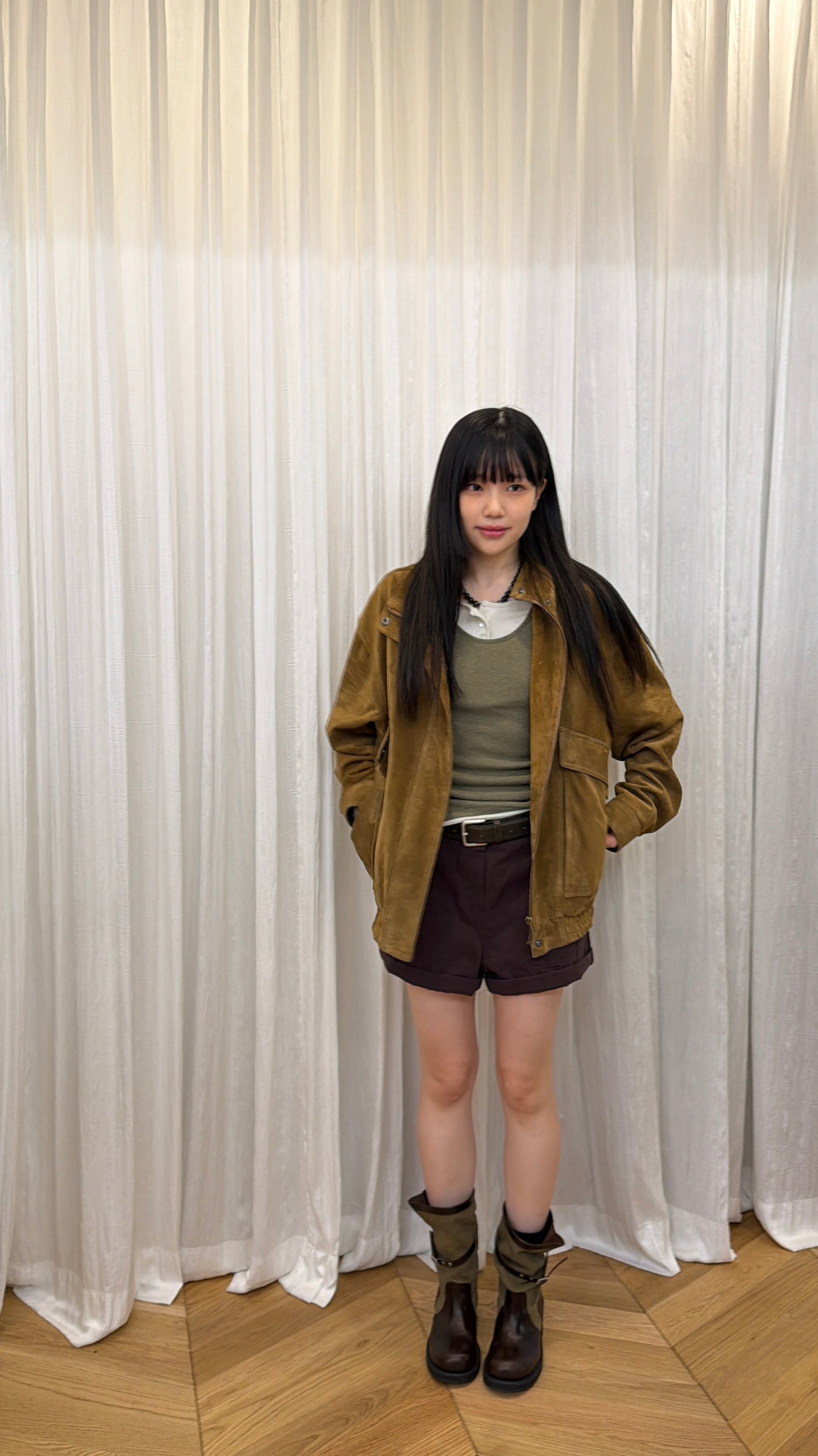 Angel Korea 秋人氣黑馬扣子上衣