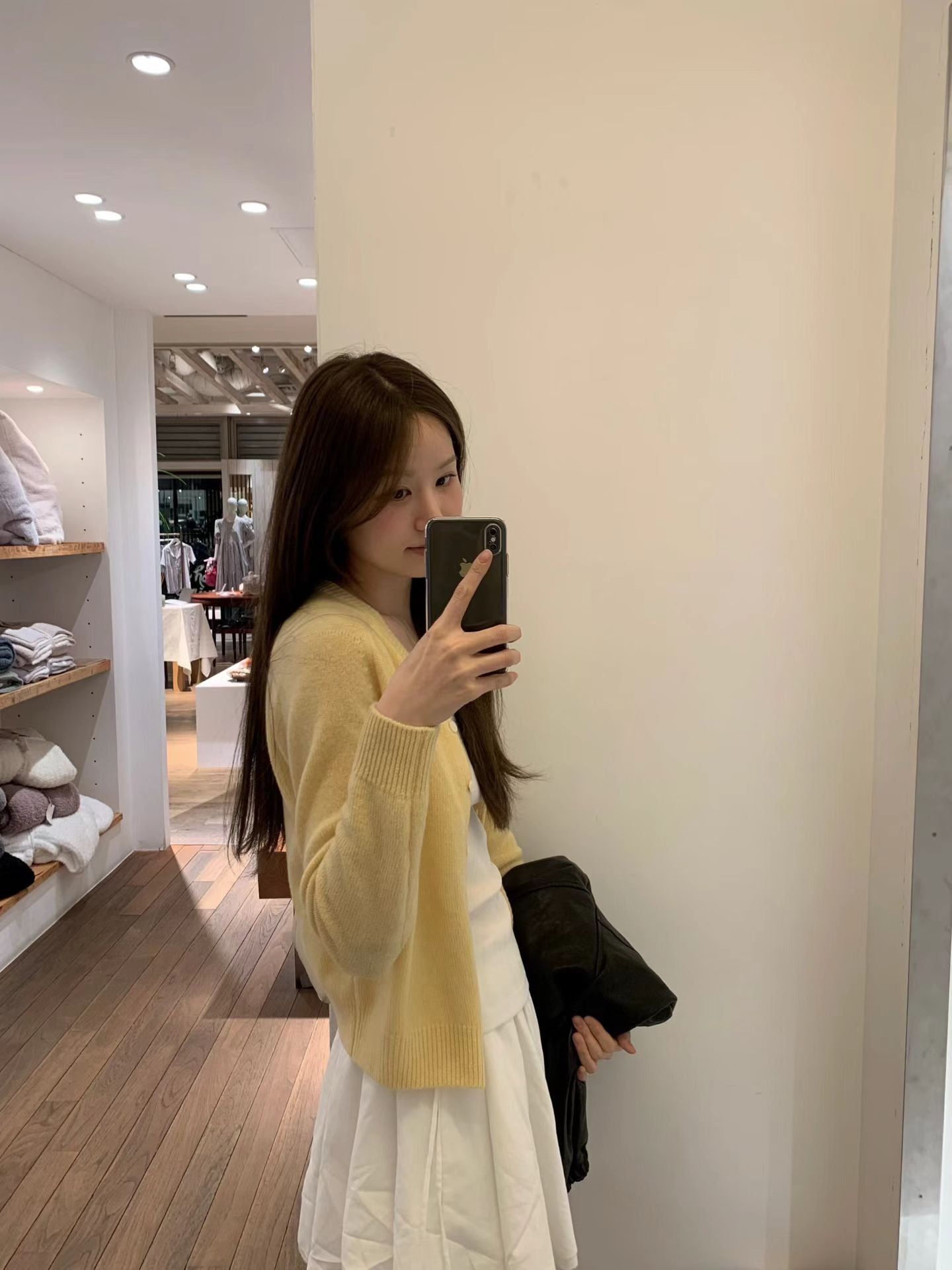 春氣質羊毛排釦衫